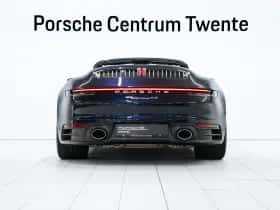 Porsche 911 (2022) thumbnail 4