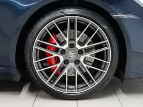 Porsche 911 (2022) thumbnail 10