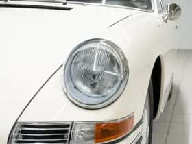 Porsche 911 (1966) thumbnail 12