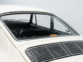 Porsche 911 (1966) thumbnail 18