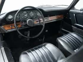 Porsche 911 (1966) thumbnail 30