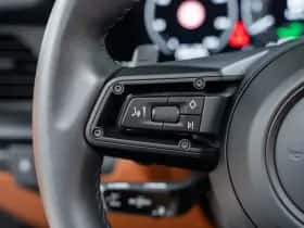 Porsche 911 (2025) thumbnail 36