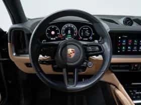Porsche Cayenne (2024) thumbnail 24