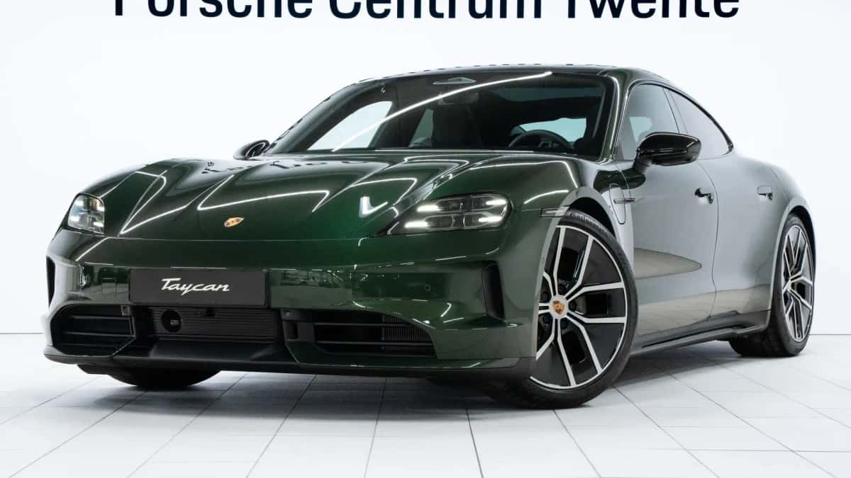 Porsche Taycan (0) — foto 1