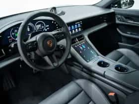 Porsche Taycan (0) thumbnail 19