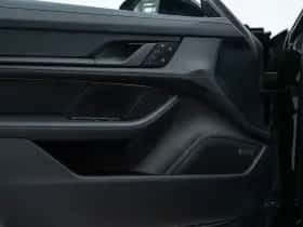 Porsche Taycan (0) thumbnail 26