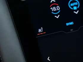 Porsche Taycan (0) thumbnail 46