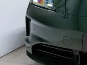 Porsche Taycan (0) thumbnail 9