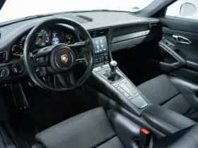 Porsche 911 (2018) thumbnail 22