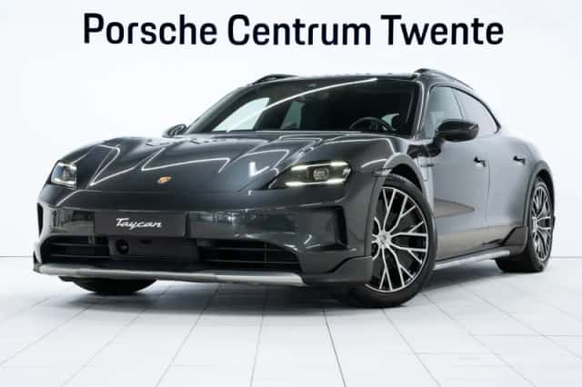 Porsche Taycan (2024) thumbnail 1