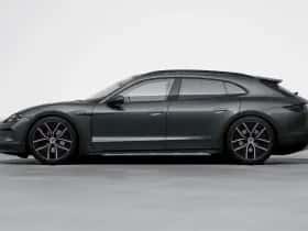 Porsche Taycan (2024) thumbnail 2