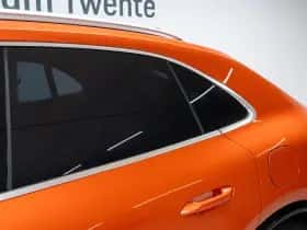 Porsche Macan (2024) thumbnail 19