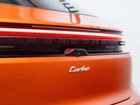 Porsche Macan (2024) thumbnail 21