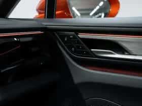 Porsche Macan (2024) thumbnail 53