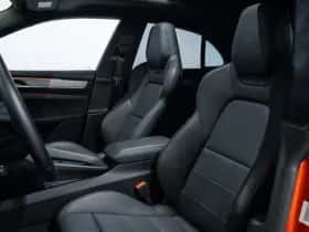 Porsche Macan (2024) thumbnail 8