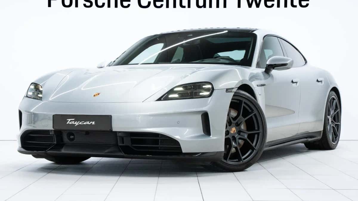 Porsche Taycan (2025) — foto 1
