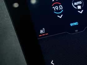 Porsche Taycan (2025) thumbnail 52