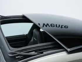 Porsche 911 (2023) thumbnail 16