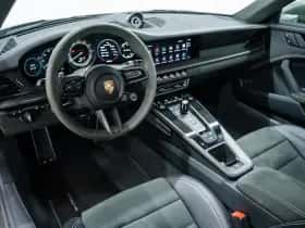 Porsche 911 (2023) thumbnail 22