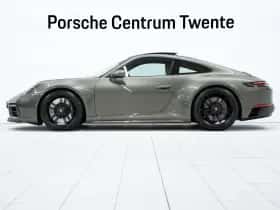 Porsche 911 (2023) thumbnail 5
