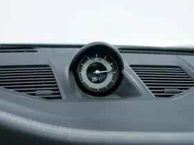 Porsche 911 (2023) thumbnail 41