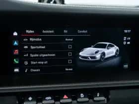 Porsche 911 (2023) thumbnail 43