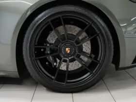 Porsche 911 (2023) thumbnail 9