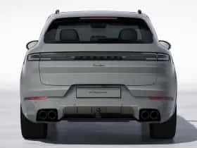 Porsche Cayenne (2025) thumbnail 7