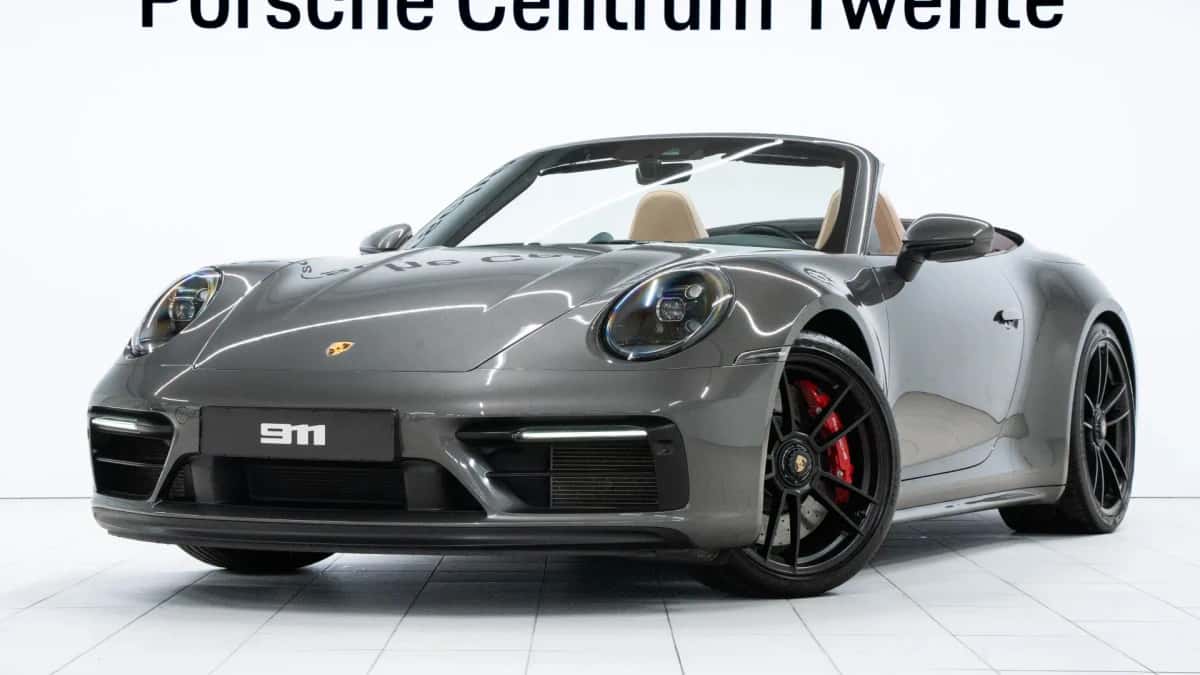 Porsche 911 (2022) — foto 1