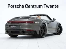 Porsche 911 (2022) thumbnail 3