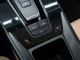 Porsche 911 (2022) thumbnail 44