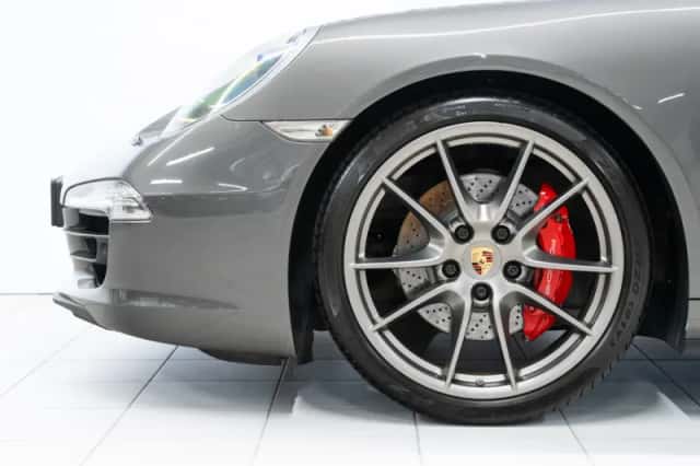 Porsche 911 (2014) thumbnail 6
