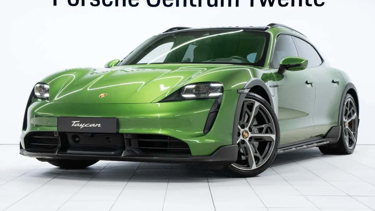 Porsche Taycan (2021) — foto 1