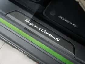 Porsche Taycan (2021) thumbnail 27