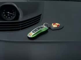 Porsche Taycan (2021) thumbnail 37