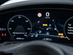 Porsche Taycan (2021) thumbnail 39