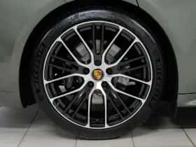 Porsche Panamera (2023) thumbnail 11