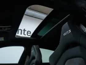 Porsche Panamera (2023) thumbnail 27