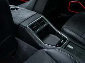 Porsche Panamera (2023) thumbnail 33