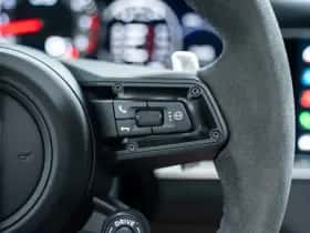 Porsche Panamera (2023) thumbnail 38