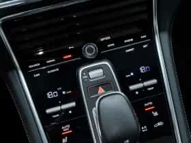 Porsche Panamera (2023) thumbnail 46