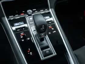 Porsche Panamera (2023) thumbnail 47