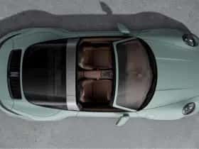 Porsche 911 (2024) thumbnail 5