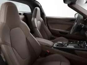 Porsche 911 (2024) thumbnail 10