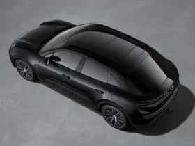 Porsche Macan (2024) thumbnail 4