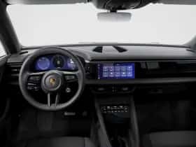 Porsche Macan (2024) thumbnail 9
