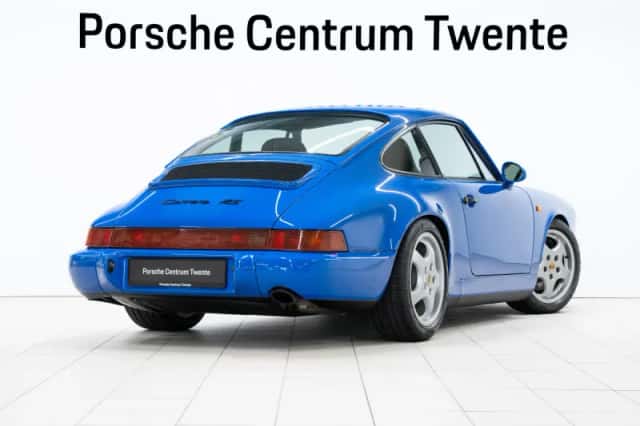 Porsche 911 (1993) thumbnail 3