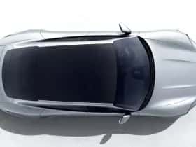 Porsche Taycan (2020) thumbnail 5