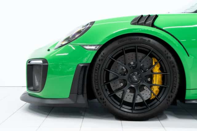 Porsche 911 (2018) thumbnail 6