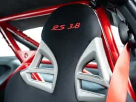 Porsche 911 (2010) thumbnail 26